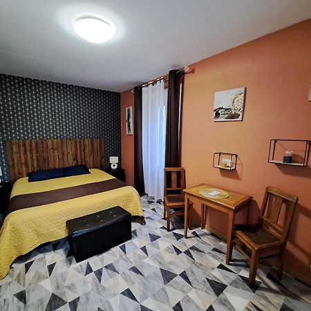 Hotel Le Bearn Bagnères-de-Bigorre Eksteriør bilde