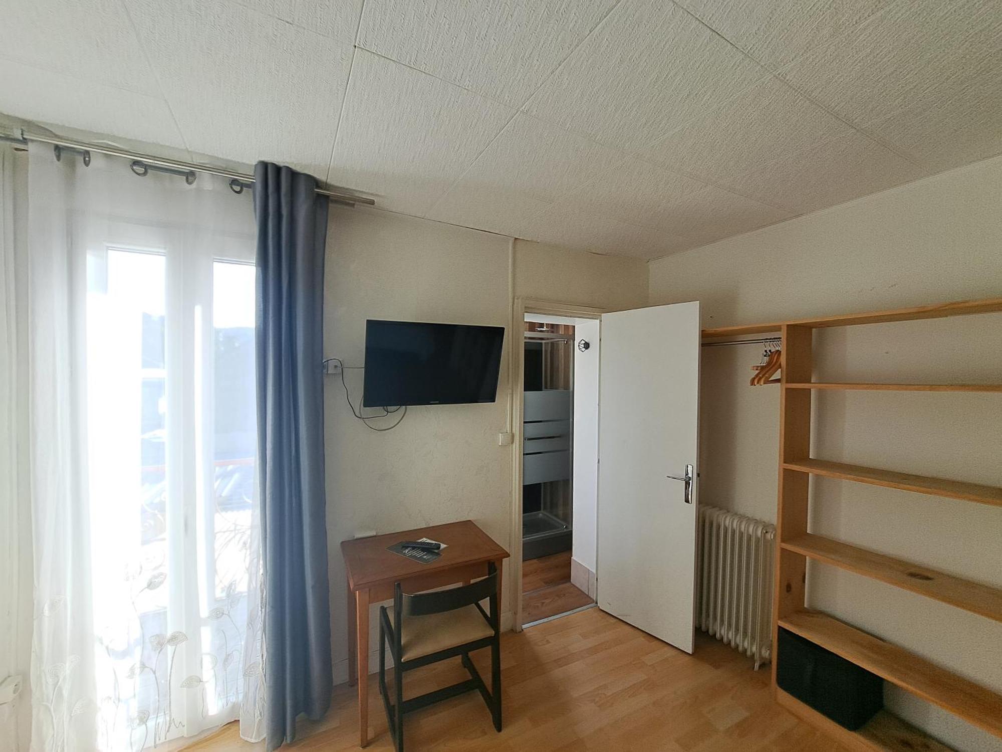 Hotel Le Bearn Bagnères-de-Bigorre Eksteriør bilde