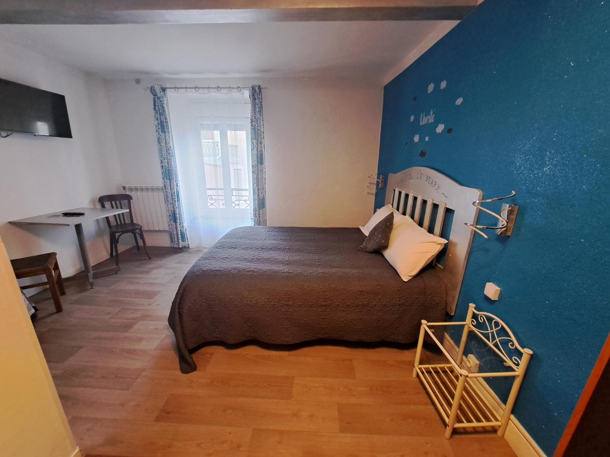 Hotel Le Bearn Bagnères-de-Bigorre Eksteriør bilde