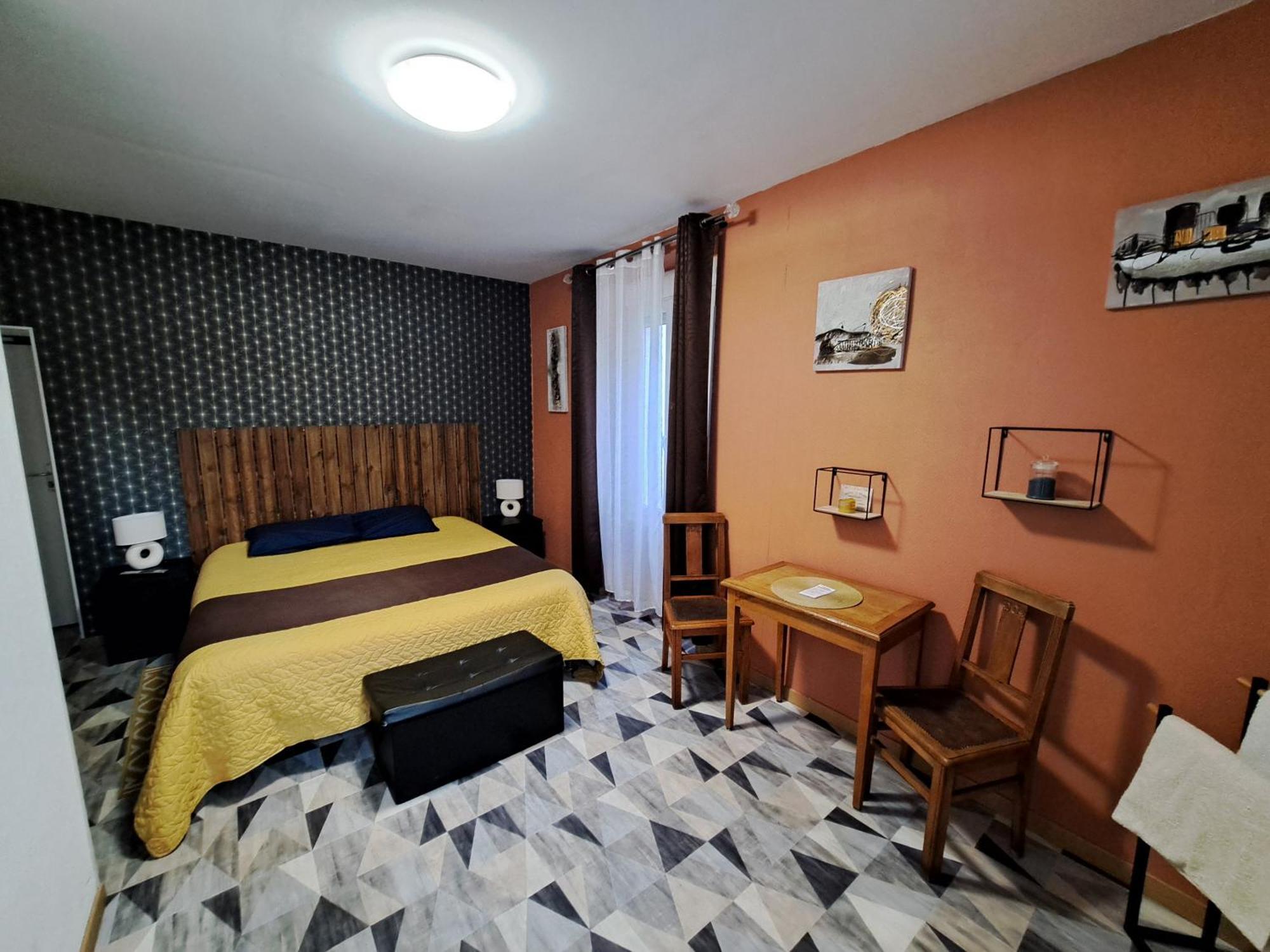 Hotel Le Bearn Bagnères-de-Bigorre Eksteriør bilde
